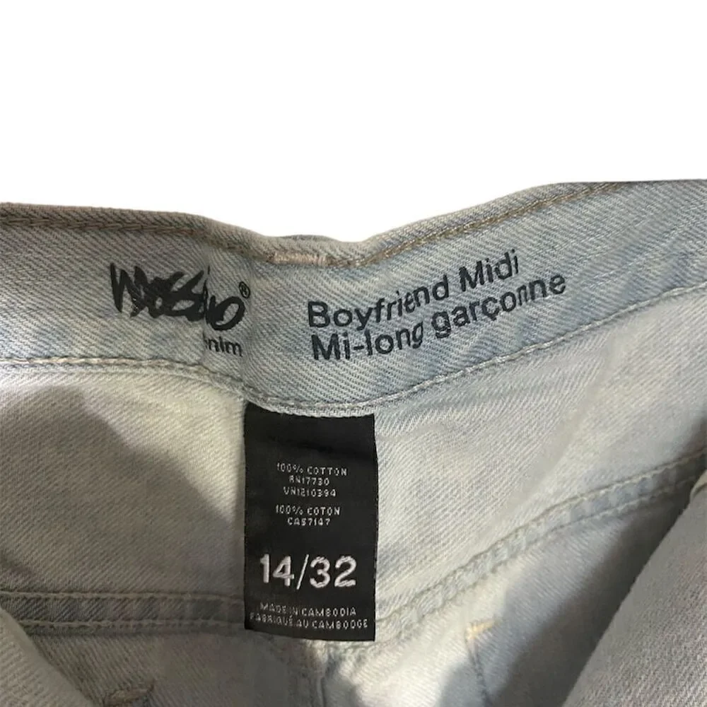 Mossino’s Distressed Boyfriend Denim Shorts Blue Size 14